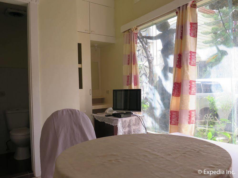 Oyo 200 Ponce Suites Art Hotel Davao City Dış mekan fotoğraf