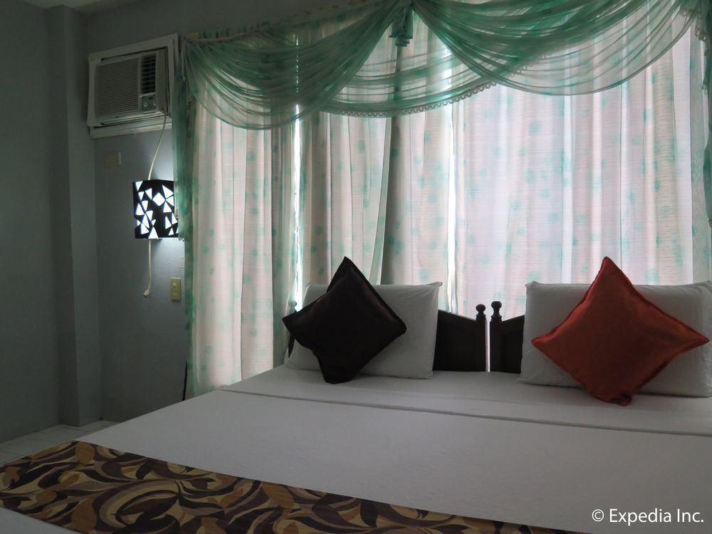 Oyo 200 Ponce Suites Art Hotel Davao City Dış mekan fotoğraf