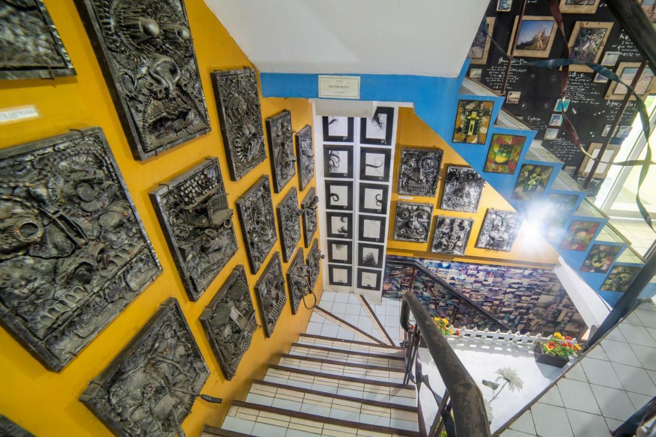 Oyo 200 Ponce Suites Art Hotel Davao City Dış mekan fotoğraf
